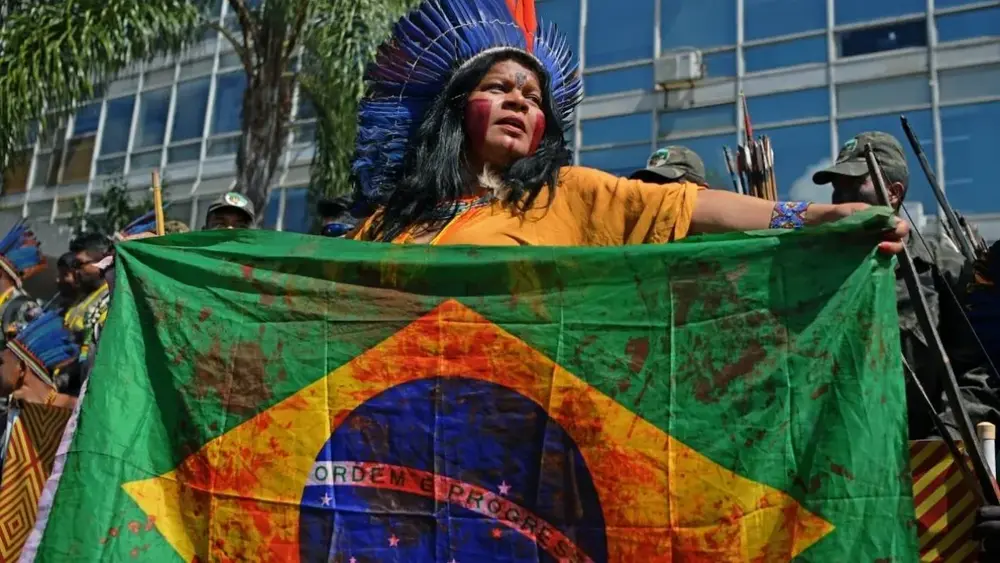 Assassinatos de indígenas crescem pelo 3º ano no Brasil
