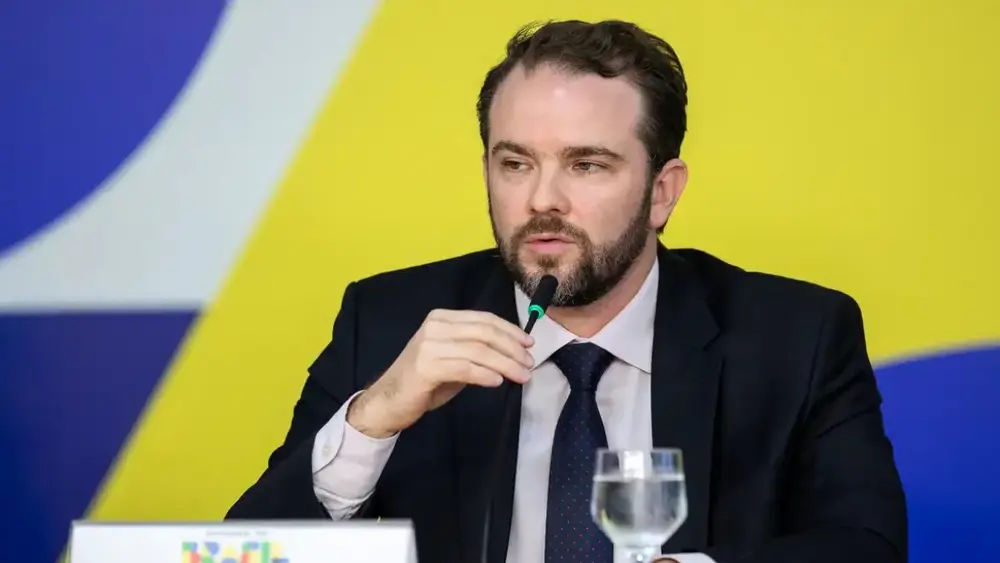 Durigan em Xangai: finanças verdes e reunião com Dilma