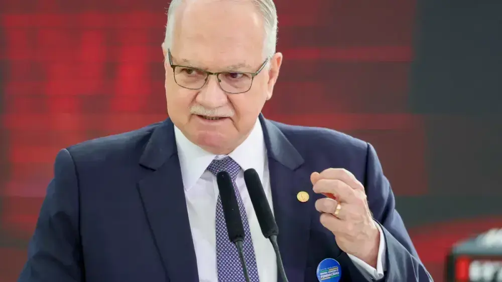 Fachin propõe norma para juízes declararem atividades privadas