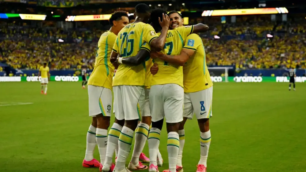 Italiano apita Brasil x Japão na fase de 32 da Copa