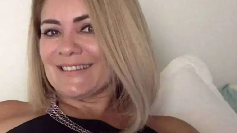 Justiça bloqueia R$ 227 mil de ex-mulher de Bolsonaro