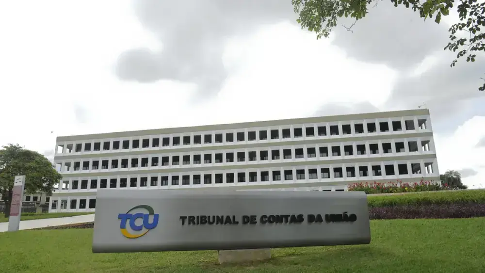 TCU envia 6,1 mil gestores irregulares à Justiça Eleitoral