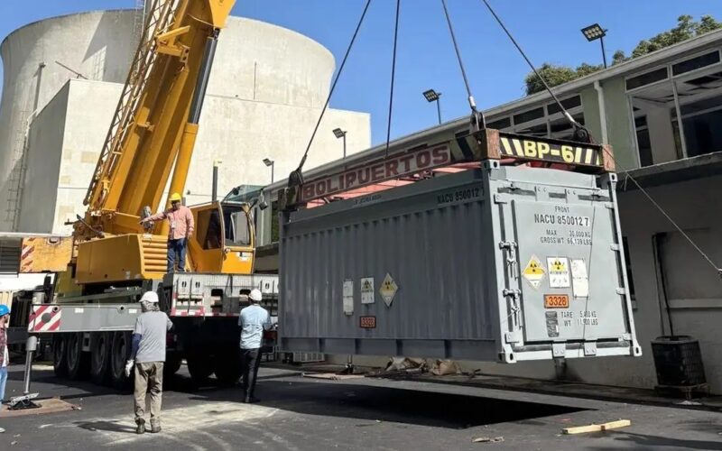 EUA conclui extração de urânio de reator nuclear venezuelano