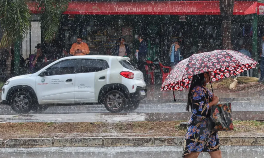 SC decreta alerta climático por 180 dias contra chuvas